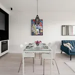 Stara Cegielnia View By Renters Prestige Lägenhet