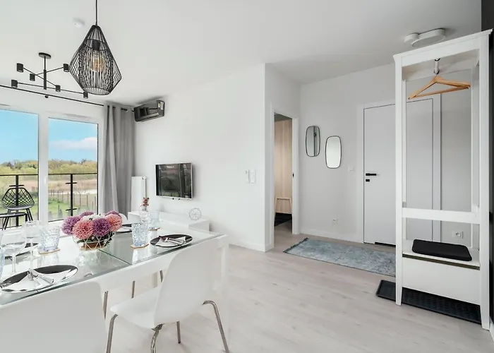 Stara Cegielnia View By Renters Prestige Lägenhet Poznań